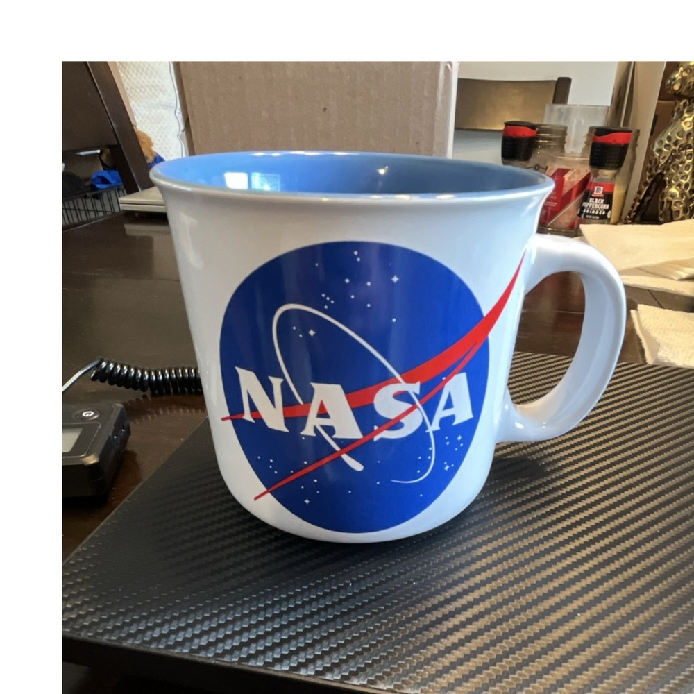 NASA 20 oz Ceramic Coffee Mug Logo Insignia Light Blue/White Microwave Safe